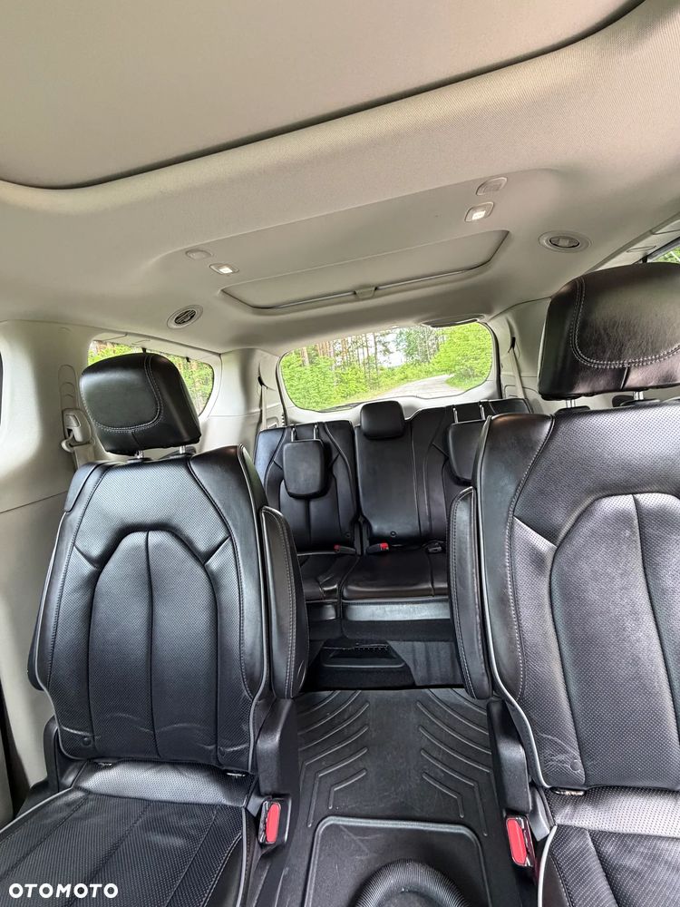Chrysler Pacifica - 19