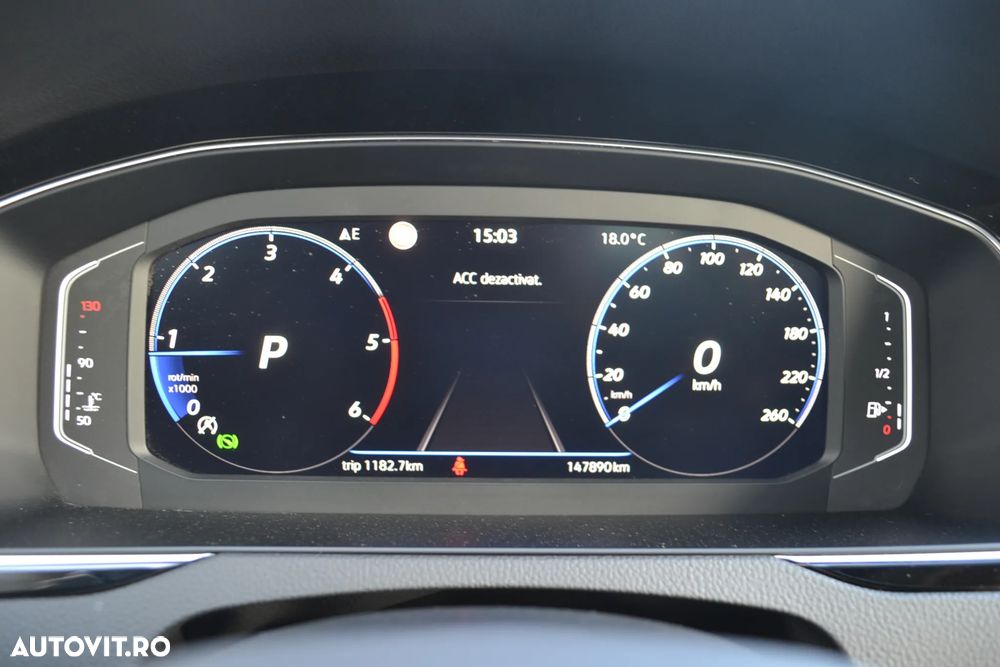 Volkswagen Passat 2.0 TDI SCR DSG 4Motion Elegance - 17