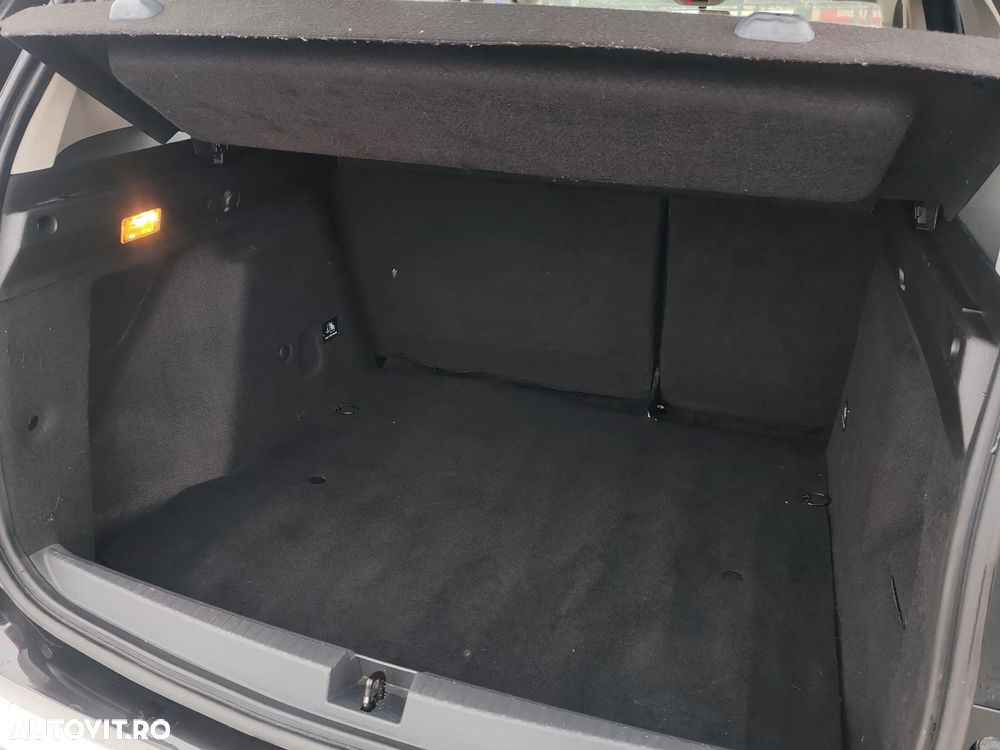 Dacia Duster TCe 150 GPF Prestige jante 17" - 9