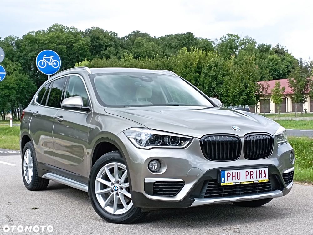 BMW X1 sDrive18d xLine - 9