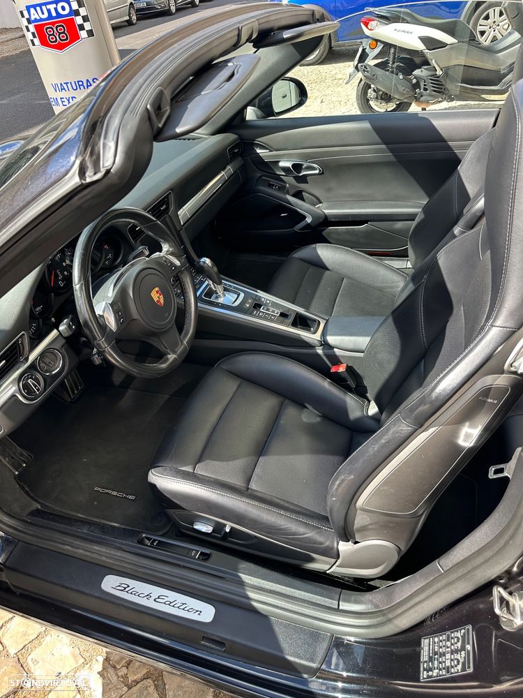Porsche 911 Série F - 44