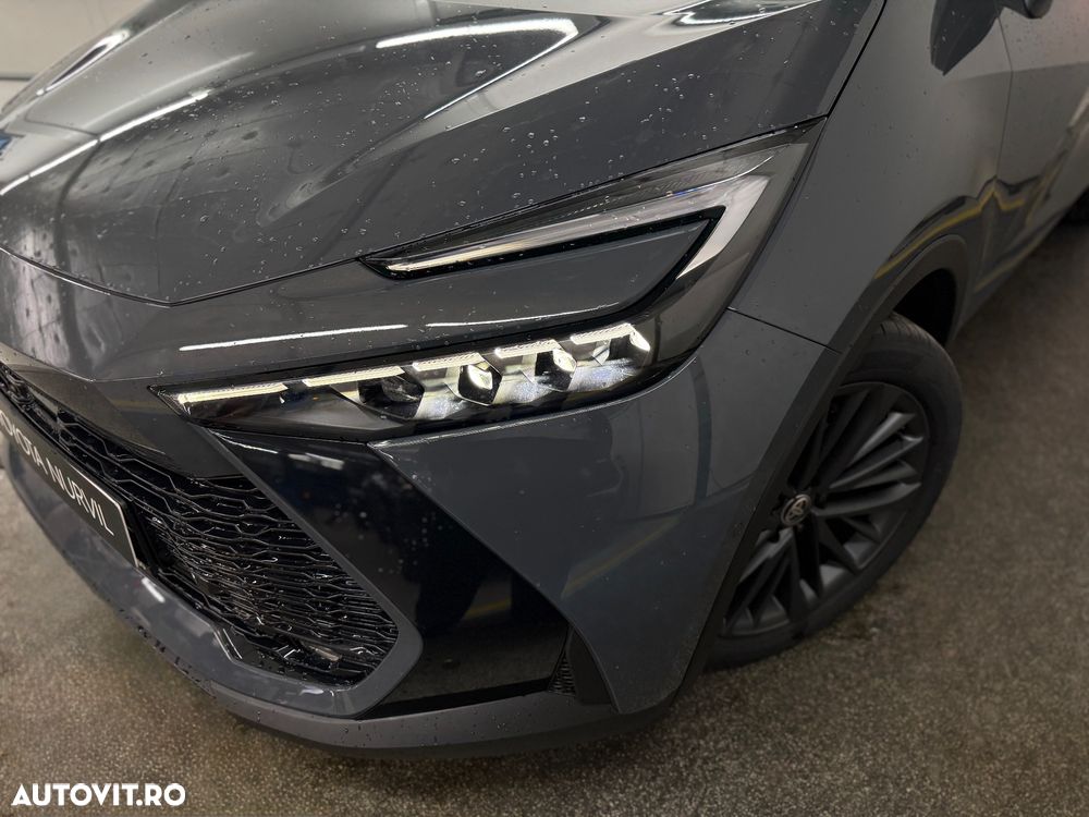 Toyota C-HR 2.0 HEV 197 CP 4x2 CVT Luxury - 4