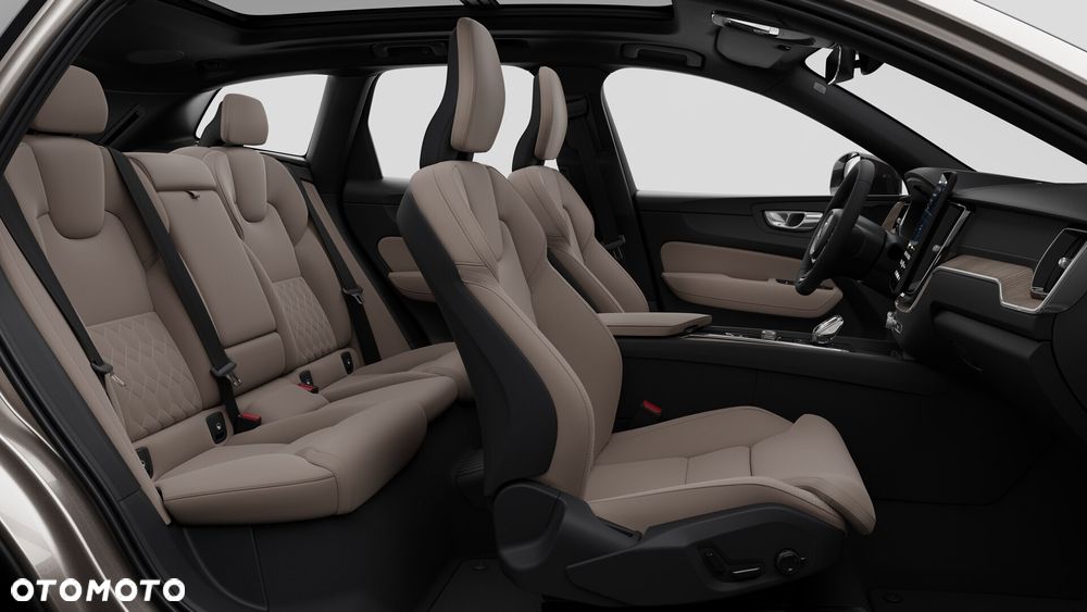 Volvo XC 60 T6 Plug-In Hybrid AWD Ultra Dark - 5