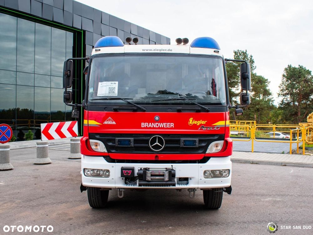 Mercedes-Benz ATEGO 1328 4x4 ZIEGLER LF 20/16 Straż pożarna - 7