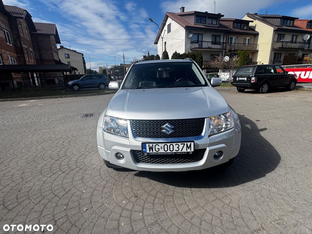 Suzuki Grand Vitara 2.4 Automatik Comfort - 2