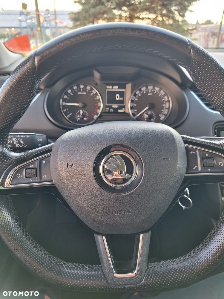 Skoda Octavia 1.6 TDI Edition - 9