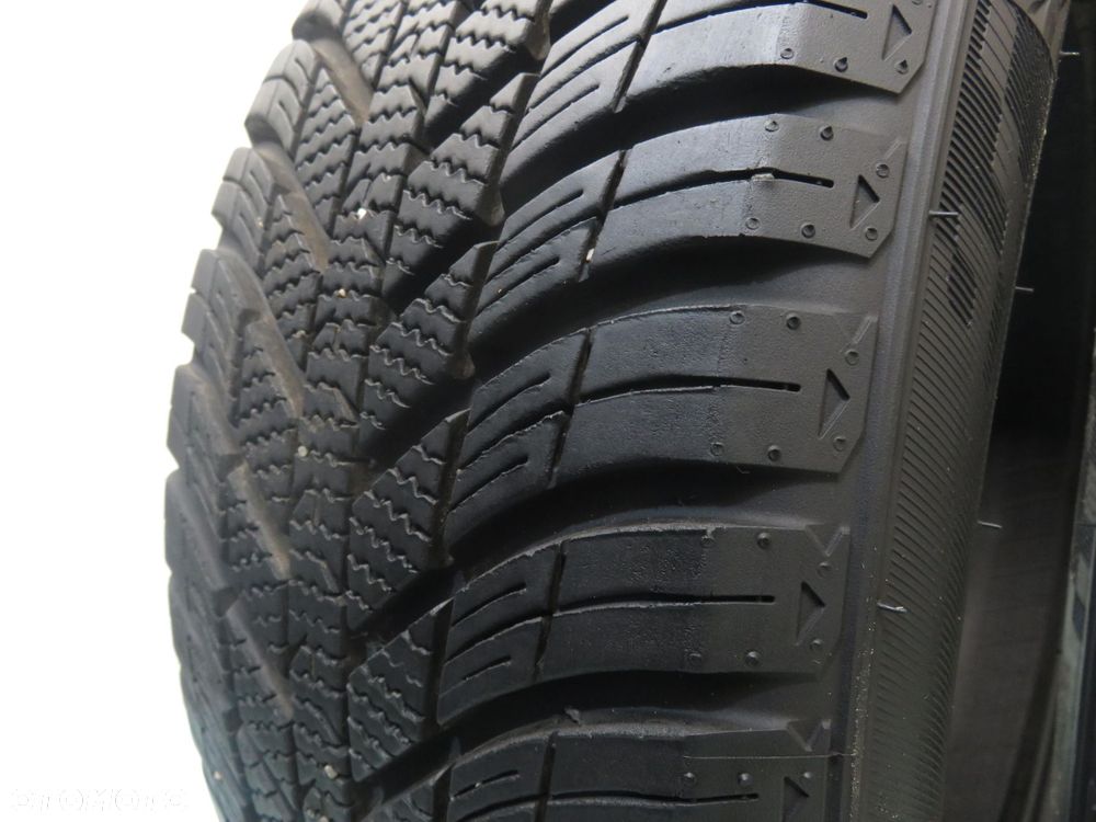 2x 195/50R15 OPONA CALOROCZNA Nexen N'Blue 4 Season 82H - 8