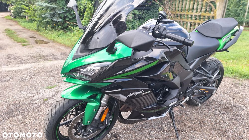 Kawasaki Ninja 1000 SX - 39
