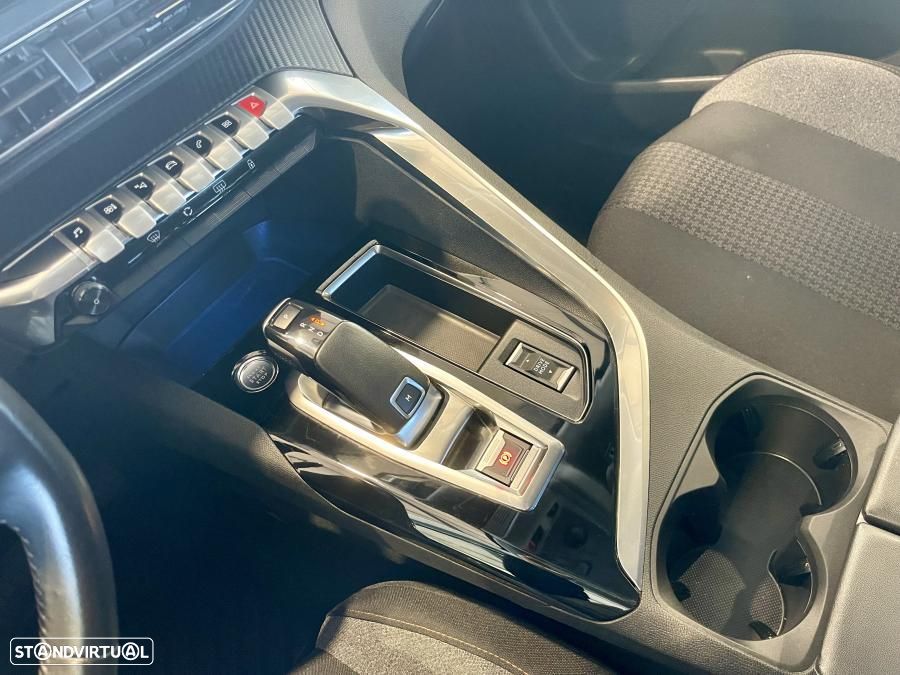 Peugeot 3008 PureTech 130 Stop & Start GPF EAT8 Active Business-Pack - 14