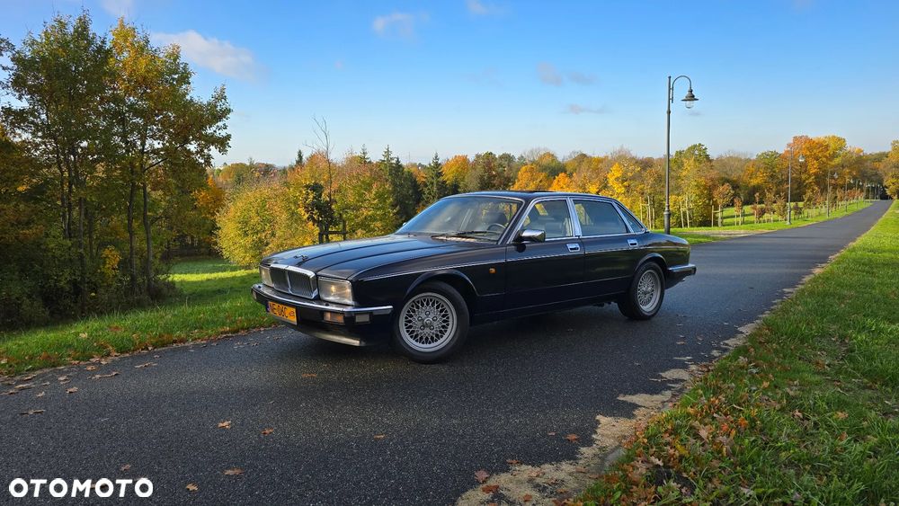 Jaguar Daimler 4.0i - 5