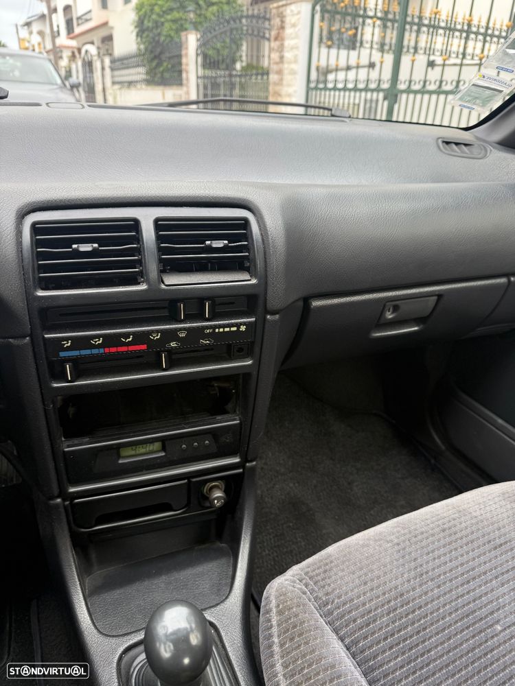 Suzuki Swift 1.3 GL Sedan - 10