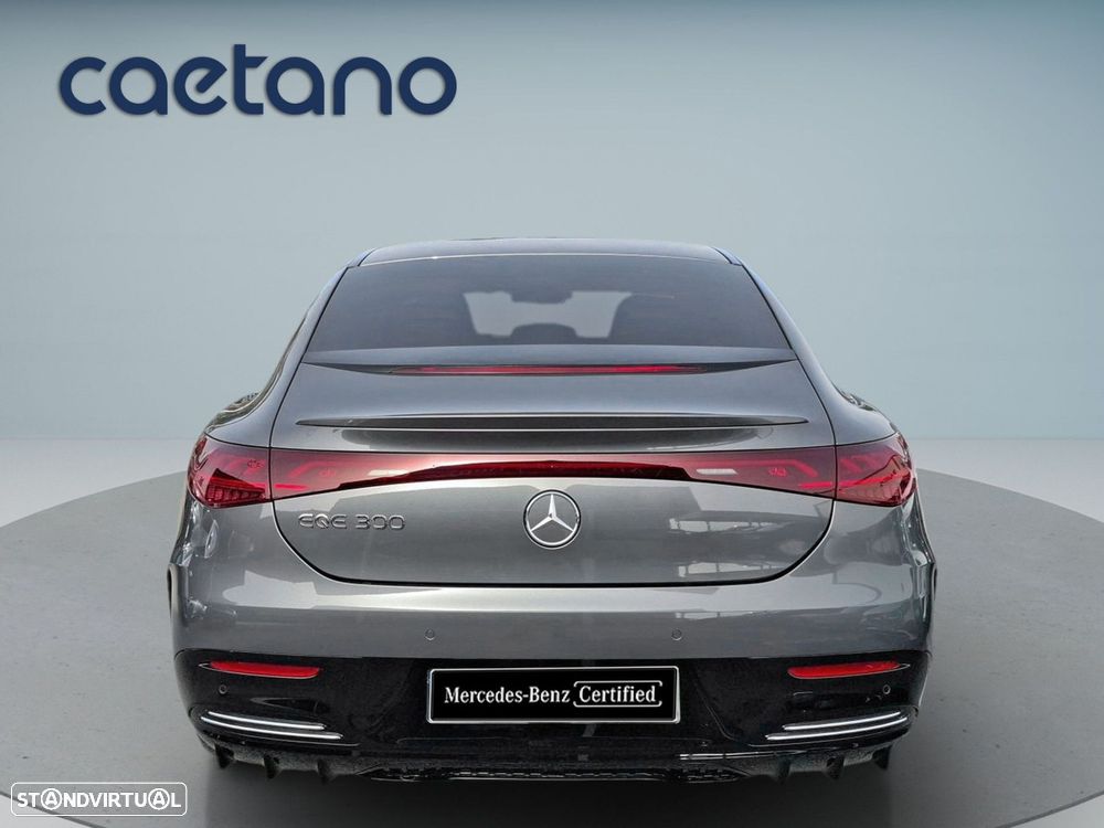 Mercedes-Benz EQE 300 Edition — fotografia 7