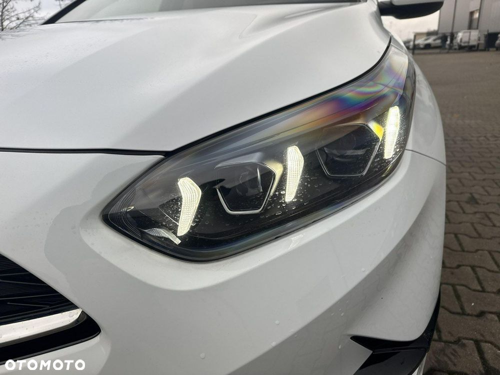 Kia Ceed 1.5 T-GDI M DCT - 9