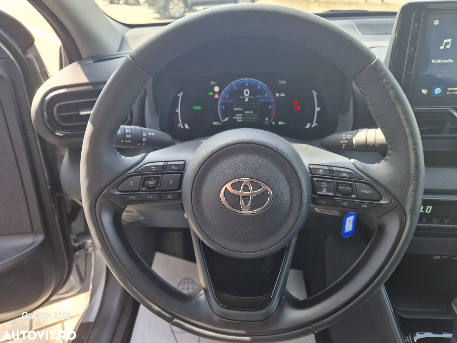 Toyota Yaris 1.5 116 CP HEV Business - 12