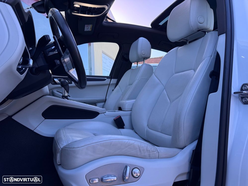 Porsche Macan 2.0T - 9