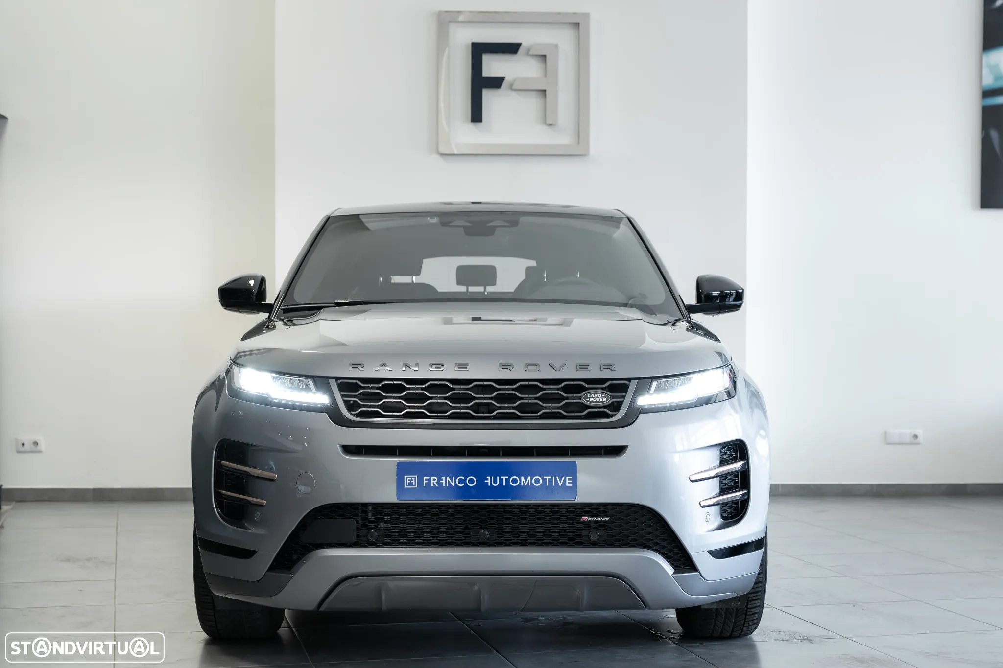 Land Rover Range Rover Evoque 1.5 P300e AWD R-Dynamic Auto - 2