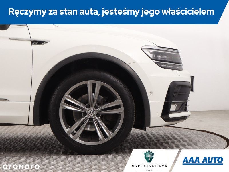 Volkswagen Tiguan Allspace - 17