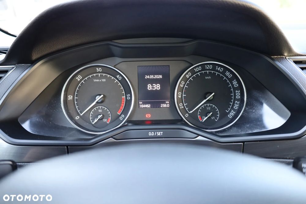 Skoda Superb 2.0 TDI DSG Style - 3