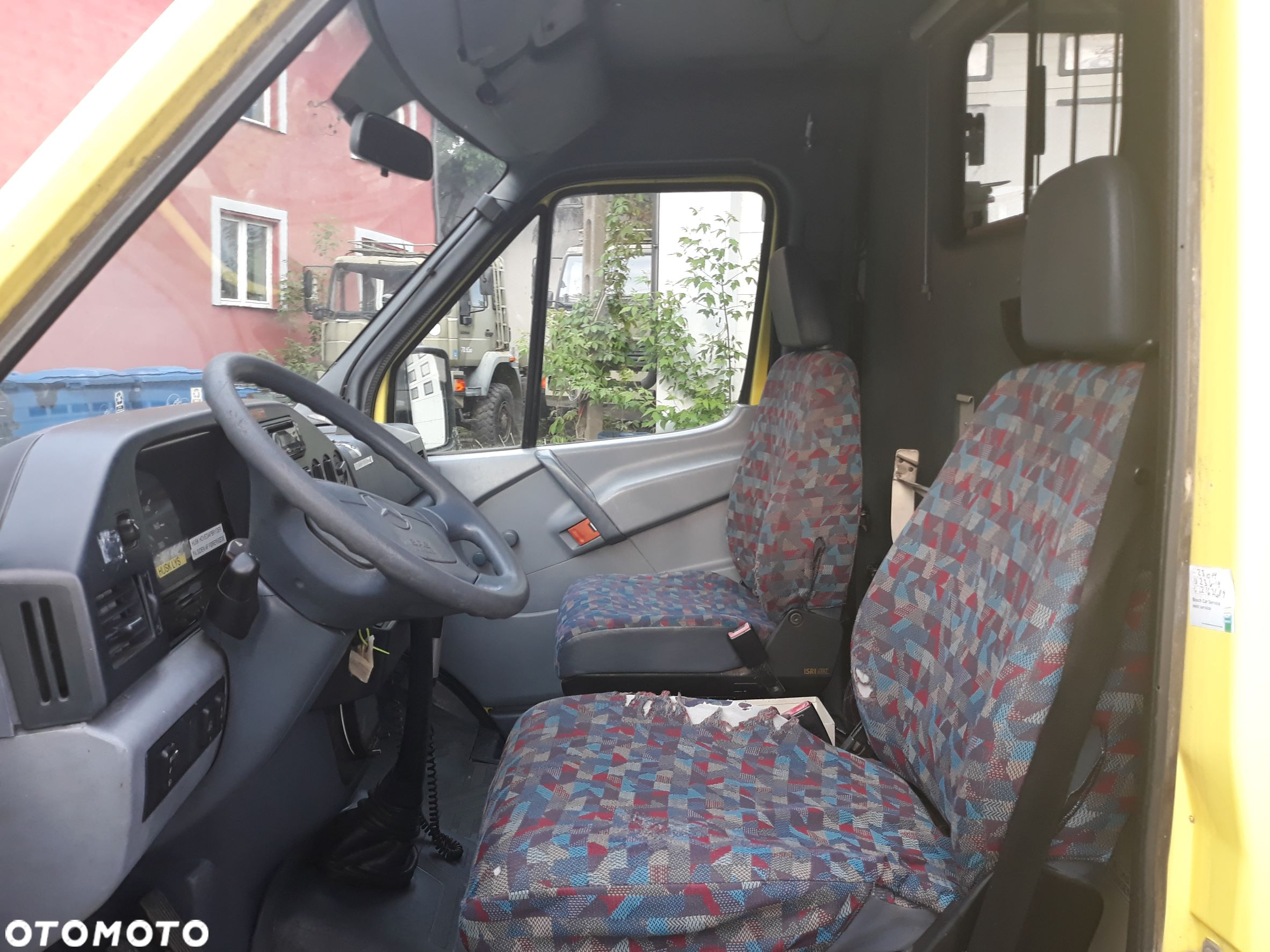 Mercedes-Benz Sprinter 312D AMBULANS - 18