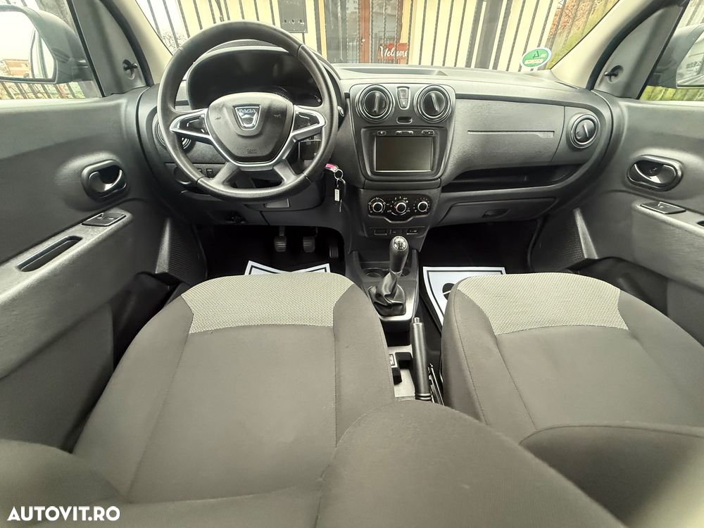 Dacia Lodgy 1.6 SCe Laureate - 27