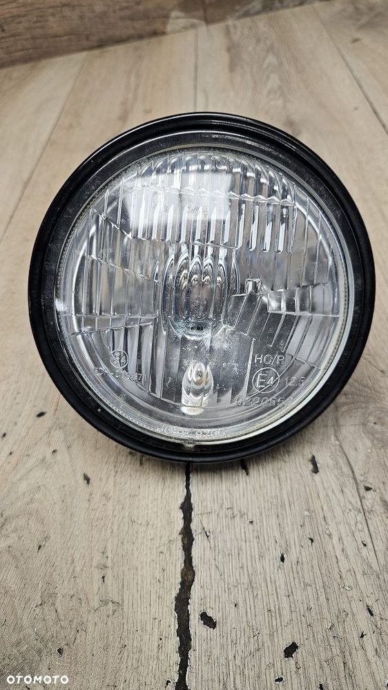 Reflektor lampa europejska - 2