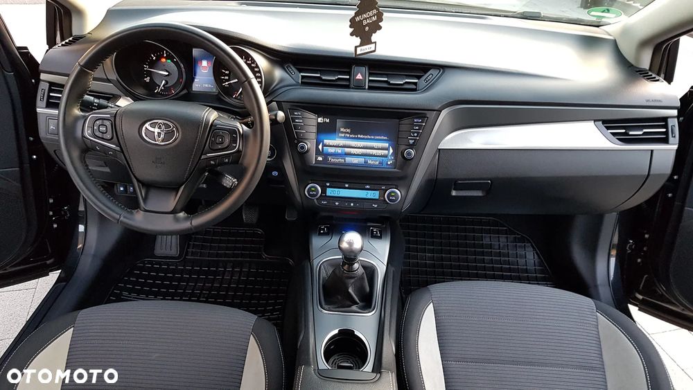 Toyota Avensis 2.0 D-4D Prestige - 31