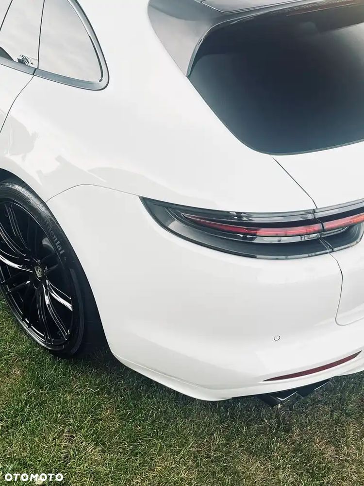 Porsche Panamera GTS GPF - 15