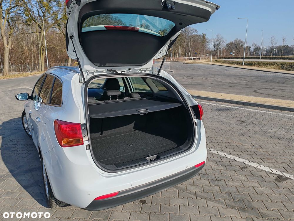 Kia Ceed - 6