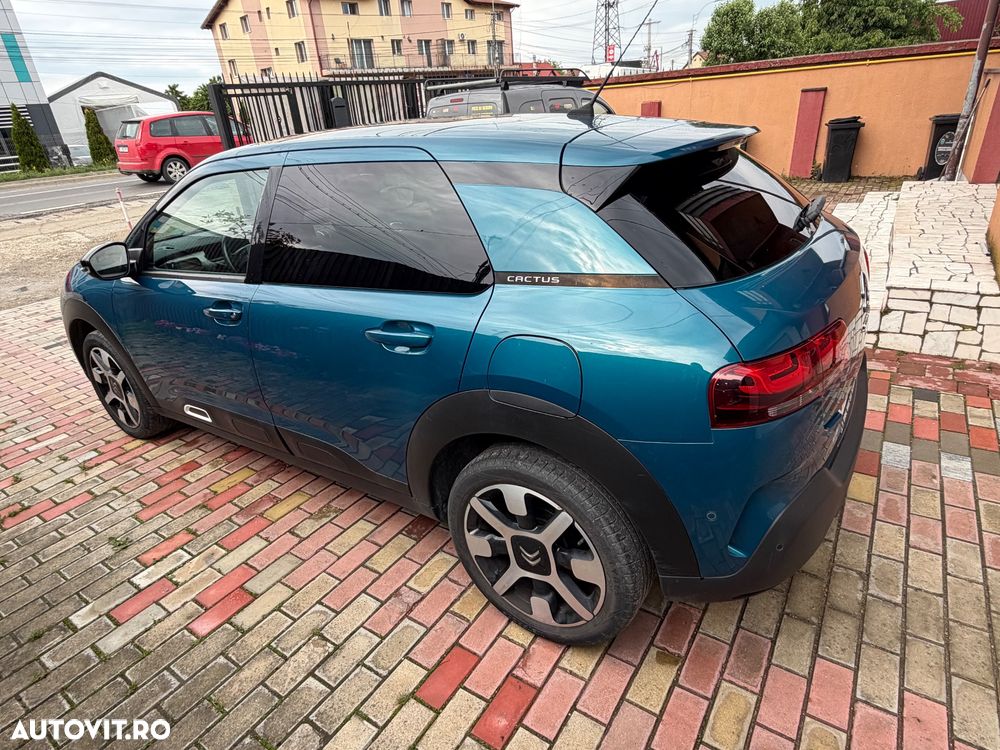 Citroën C4 Cactus 1.2 PureTech S&S BVM Shine - 2