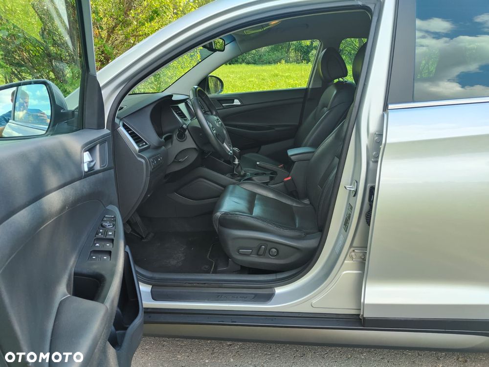 Hyundai Tucson blue 1.7 CRDi 2WD Style - 10