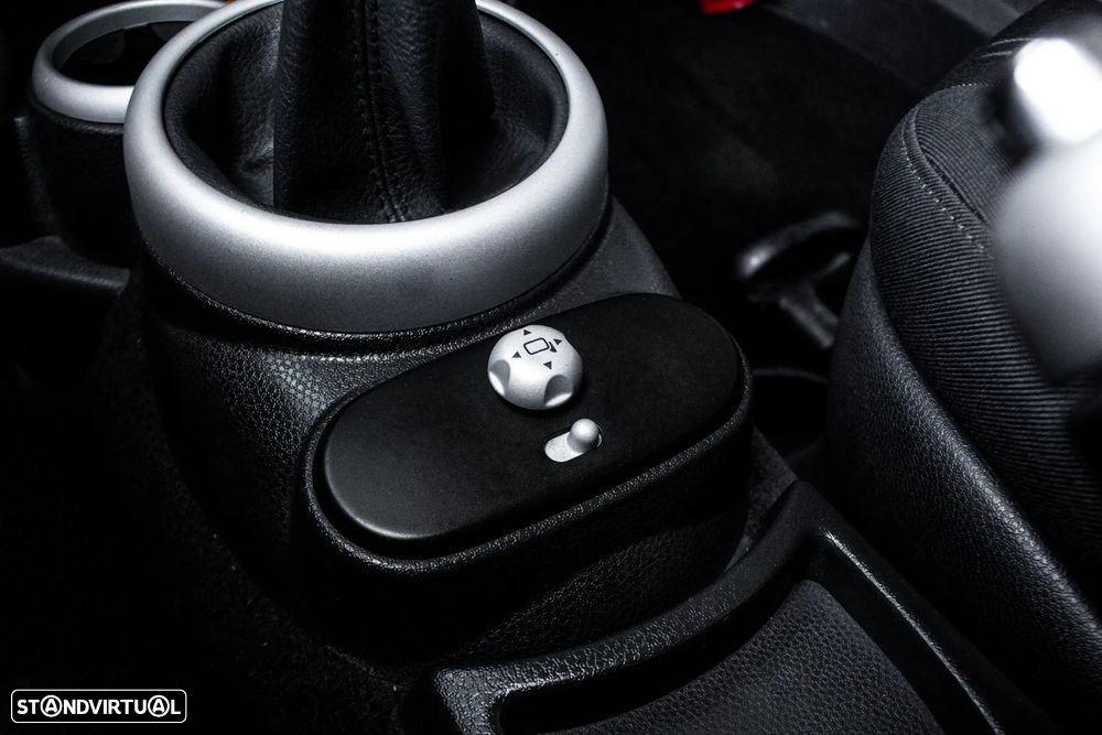 MINI Cabrio Cooper - 24