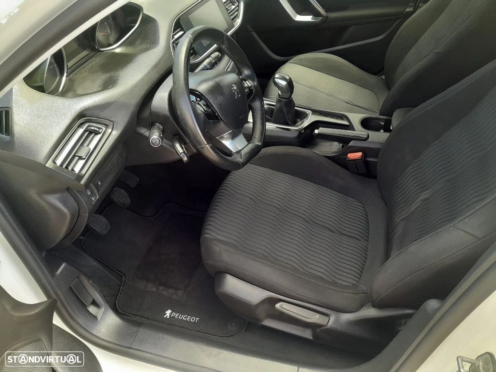 Peugeot 308 SW 1.6 HDi Active - 10