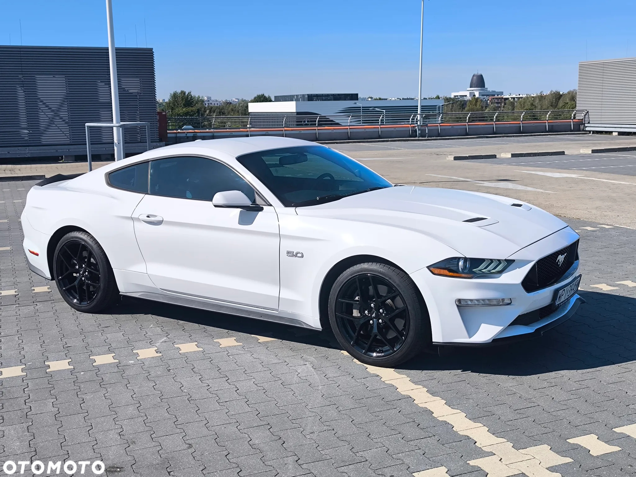 Ford Mustang - 6