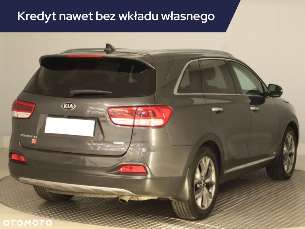 Kia Sorento - 7
