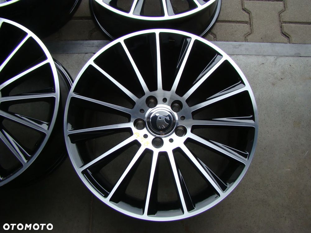 a58 5x112 Skoda Octavia Superb Yeti Karoq 8jx18 et45 - 3