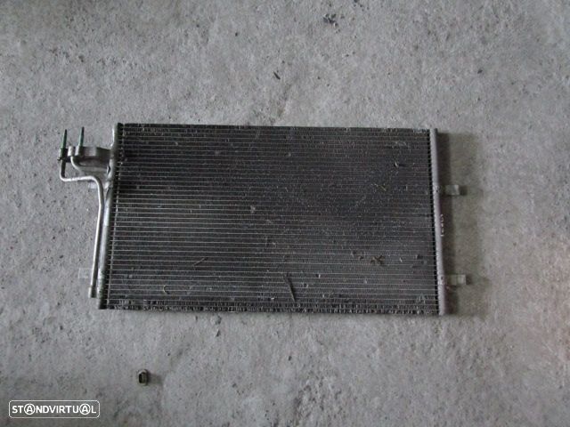Radiador AC 3M5H19710CA FORD FOCUS 2006 1.8TDCI USADO - 2