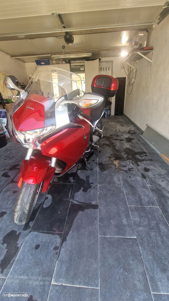 Honda VFR VFR 1200 F - 7