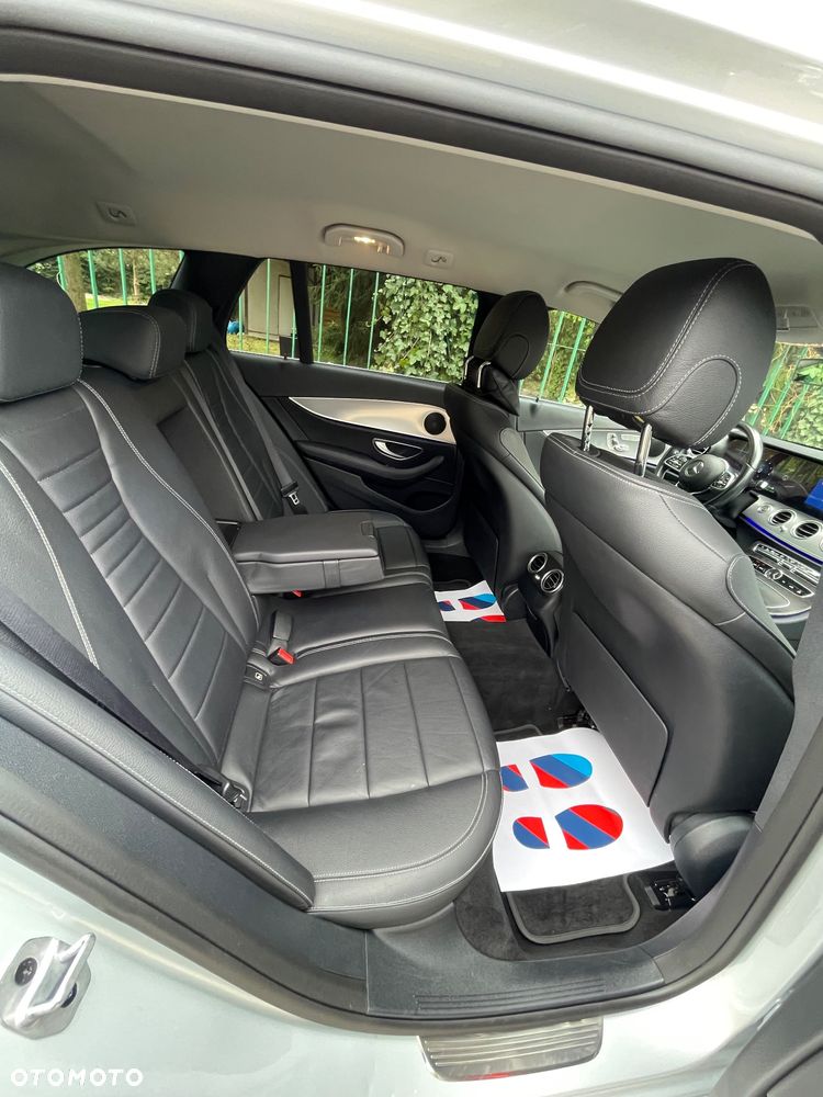 Mercedes-Benz Klasa E 350e 9G-TRONIC Exclusive - 27