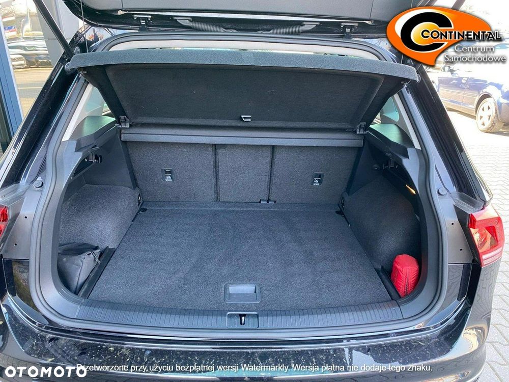 Volkswagen Tiguan - 5