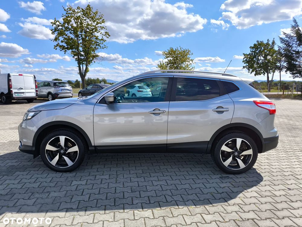 Nissan Qashqai 1.2 DIG-T Tekna - 2