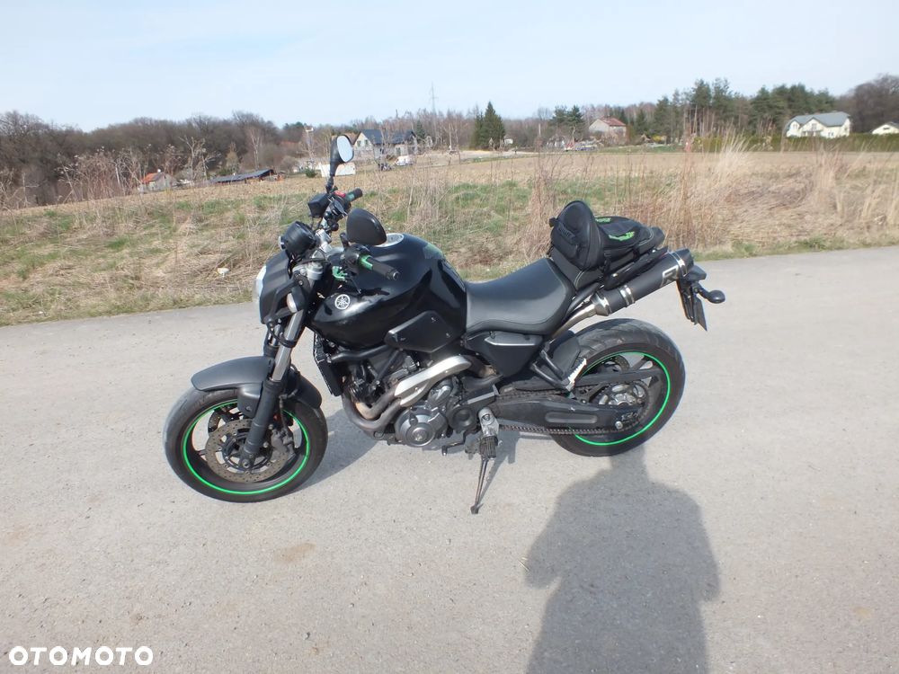 Yamaha MT - 2