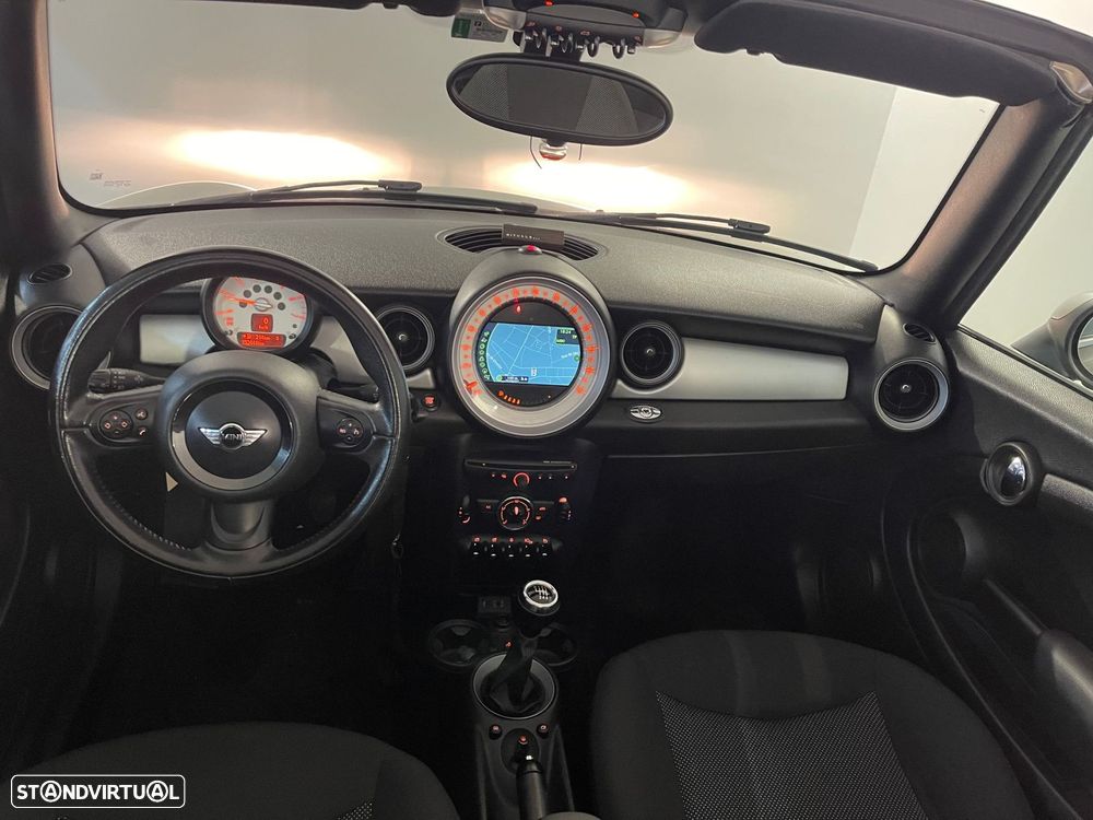 MINI Cabrio Cooper D - 3