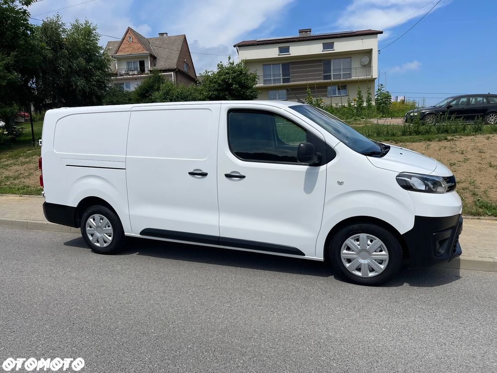 Toyota Proace - 16