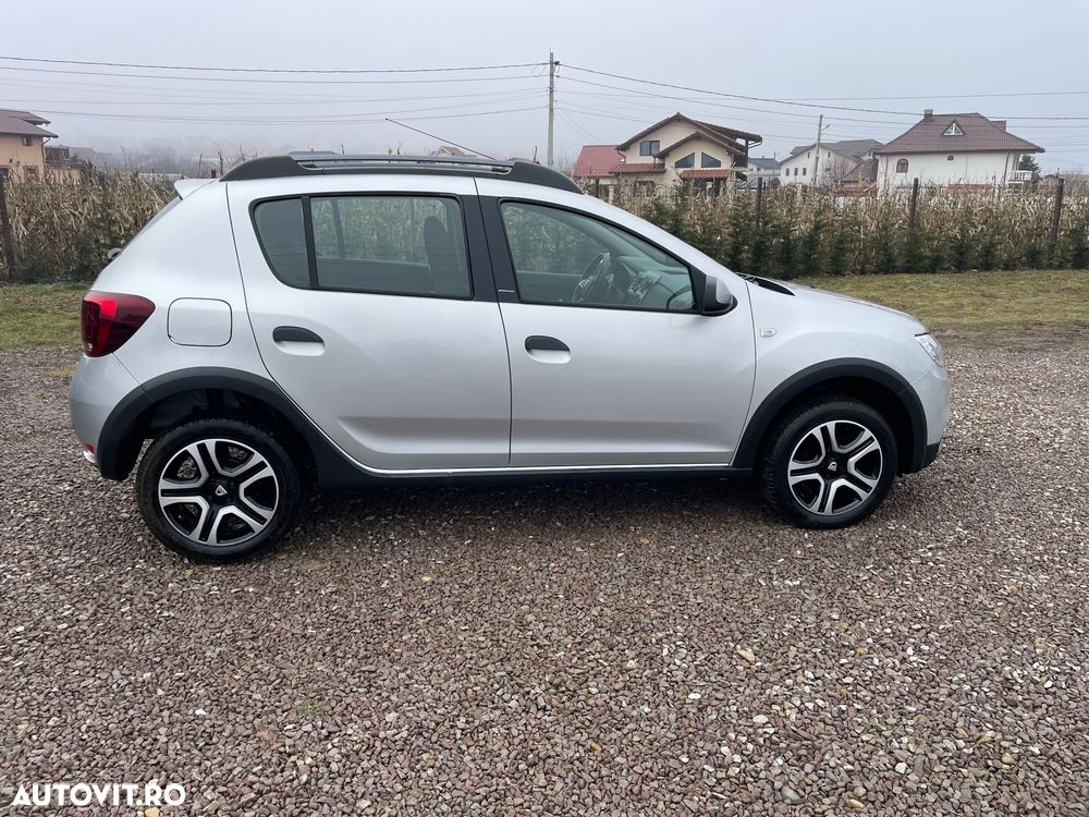 Dacia Sandero 0.9 Stepway - 11