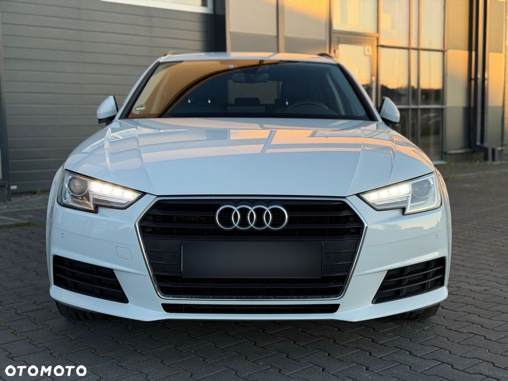 Audi A4 Avant 2.0 TDI S tronic sport - 1
