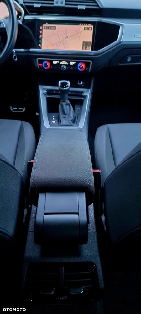 Audi Q3 35 TFSI S tronic S line - 37