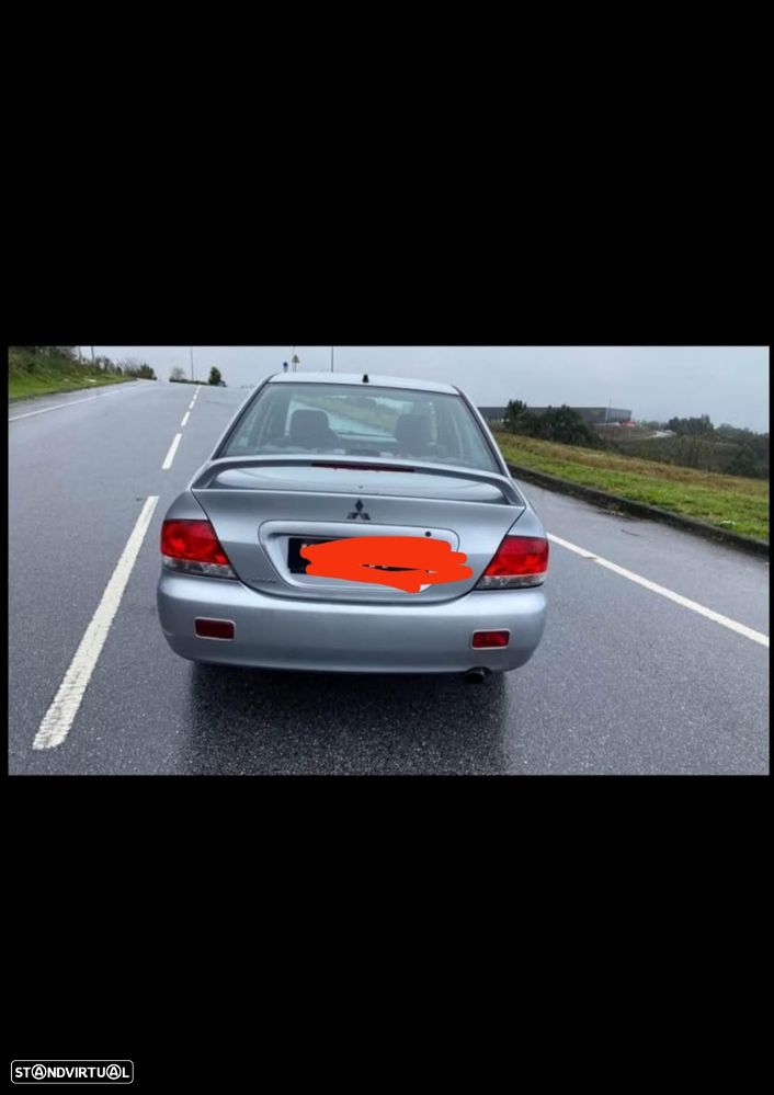 Mitsubishi Lancer 1.3 Confort P3 - 7