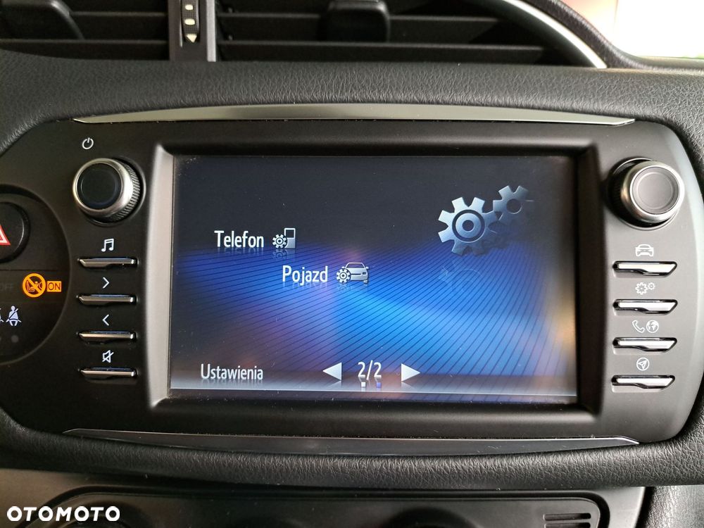 Toyota Yaris - 24