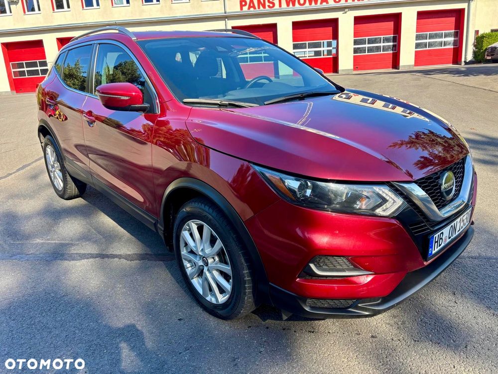 Nissan Qashqai - 1