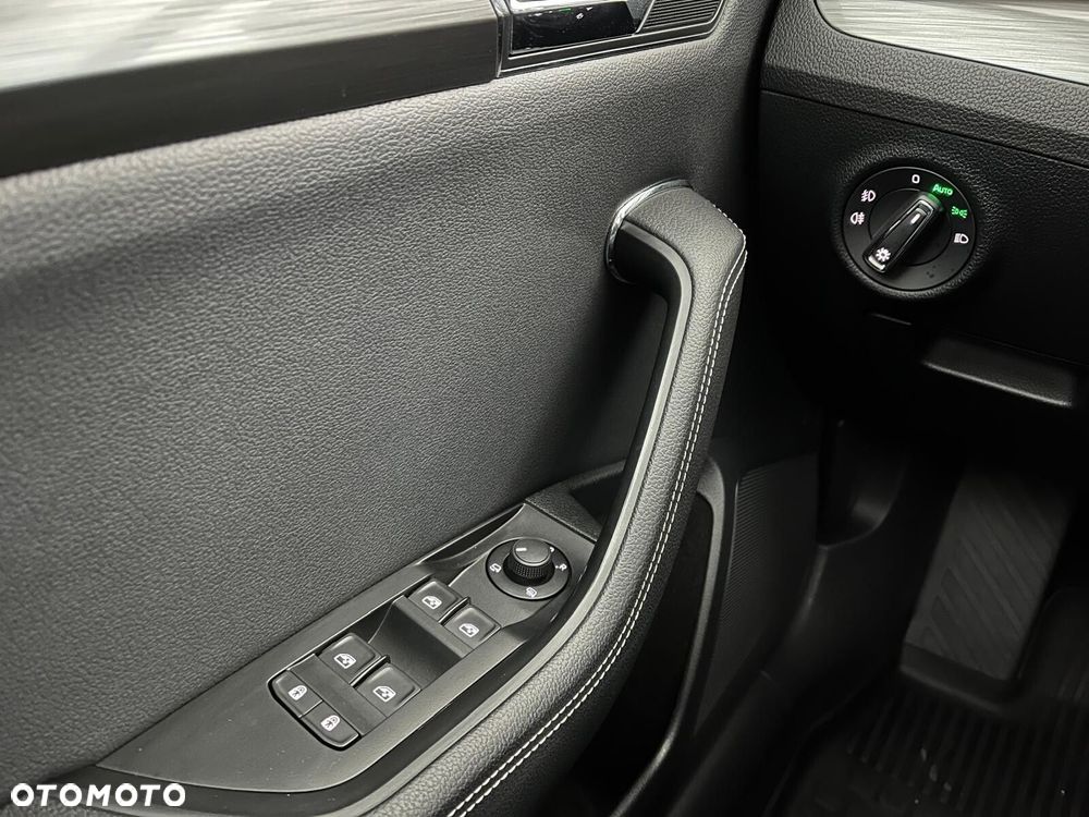 Skoda Superb 1.5 TSI Style DSG - 13